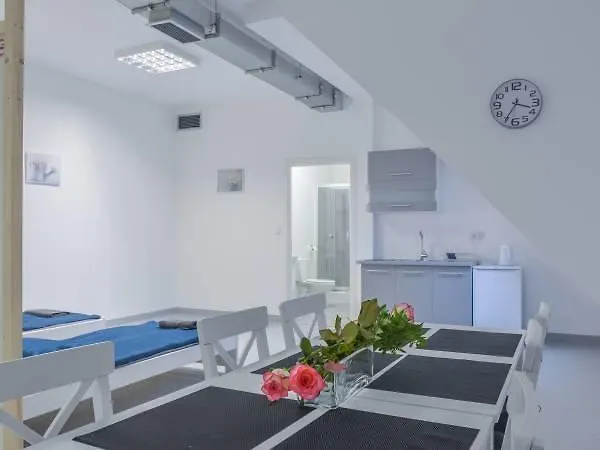 Hostal Pokoje Chycow Potok *