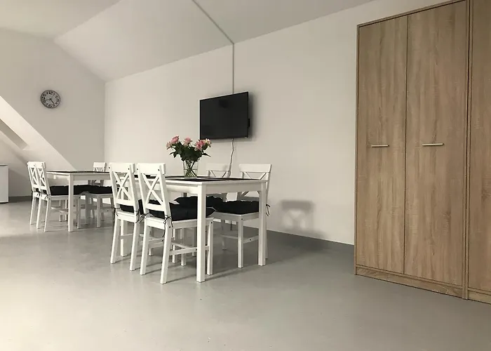 Pokoje Chycow Potok *