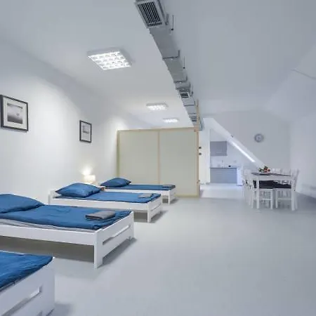 Pokoje Chycow Potok *